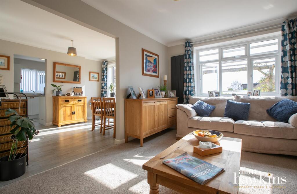 House in Swindon - View 4