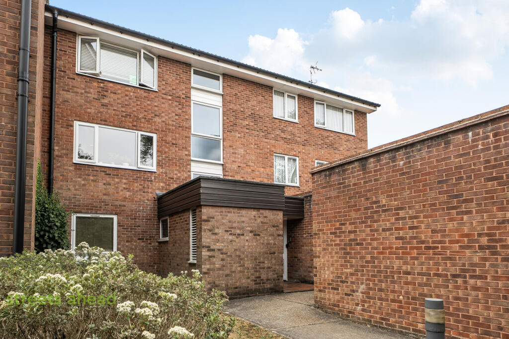 Main image of property: Inglewood, Pixton Way, Croydon, CR0