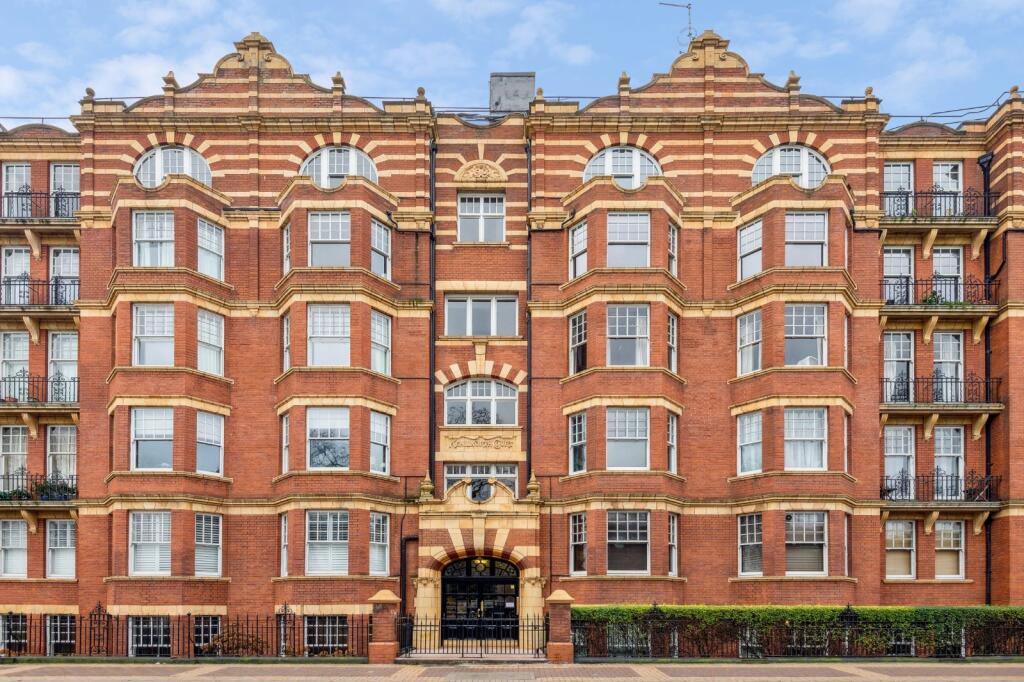 Main image of property: Lower Richmond Road, Putney, London, SW15