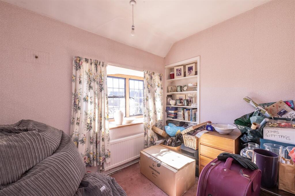 Additional image 6 of Carisbrooke Road, Harpenden