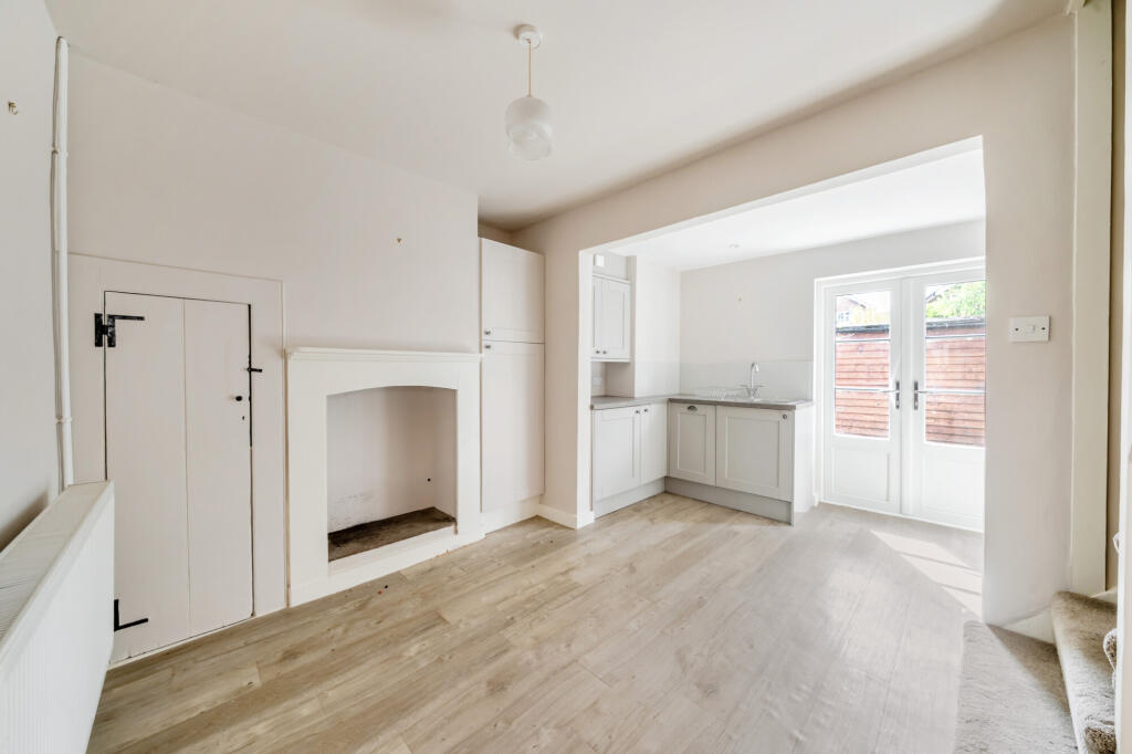 House in Stevenage - More