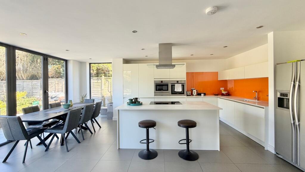 House in Canterbury - View 5