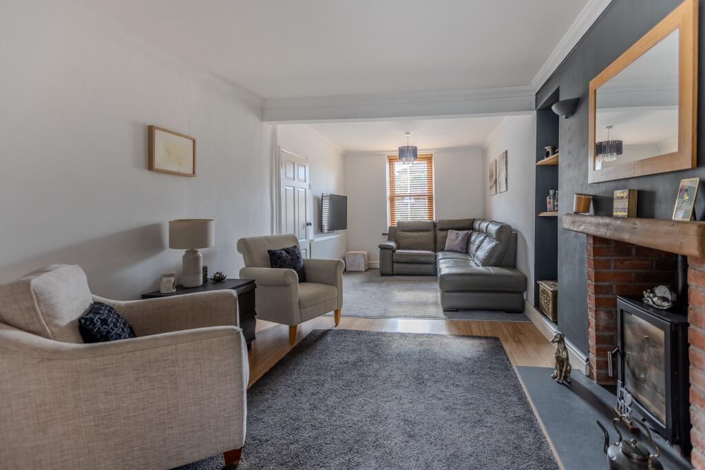House in Pontypridd, Llantwit Fardre - View 5