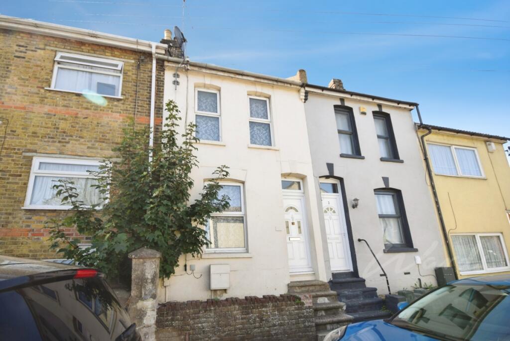 Main image of property: Portland Street Chatham ME4