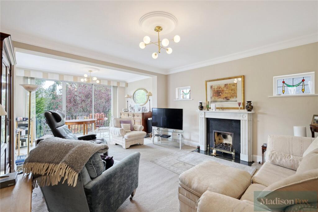 Tycehurst Hill, Loughton, Essex, IG10 photo 3