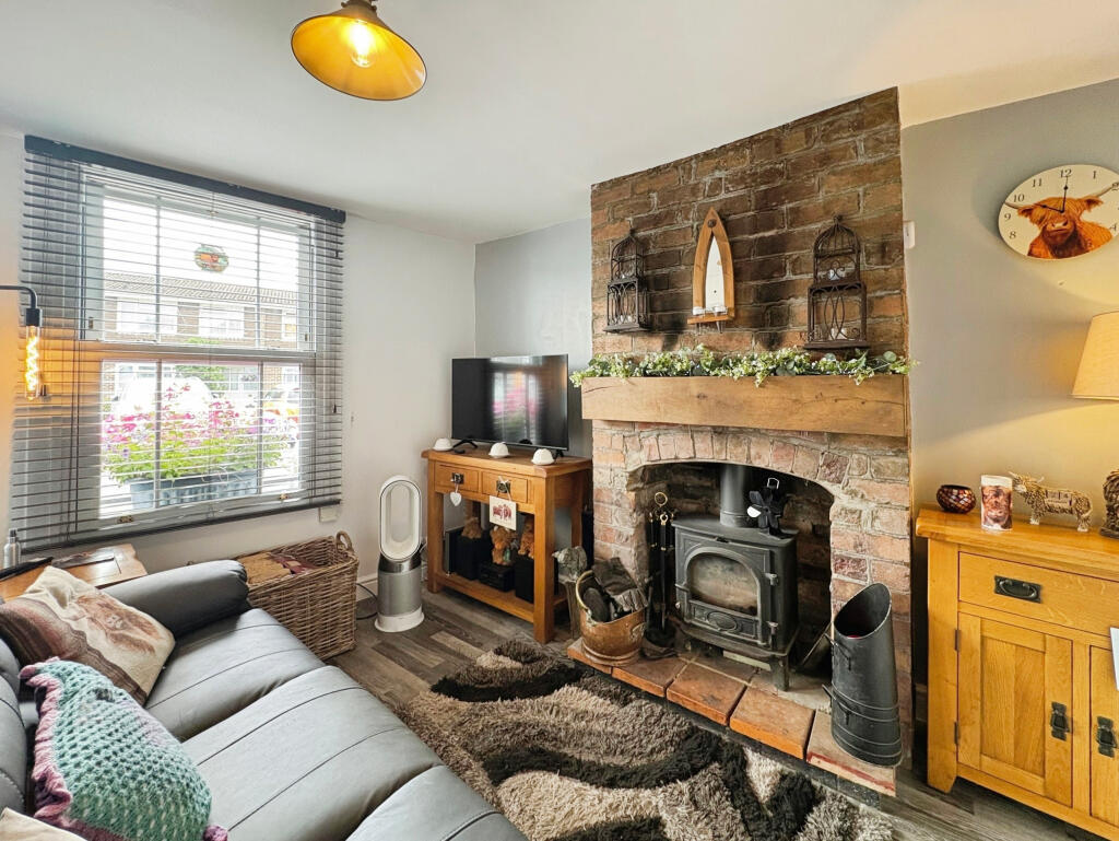 Main image of property: Poplar Road, Warmley, Bristol, South Gloucestershire