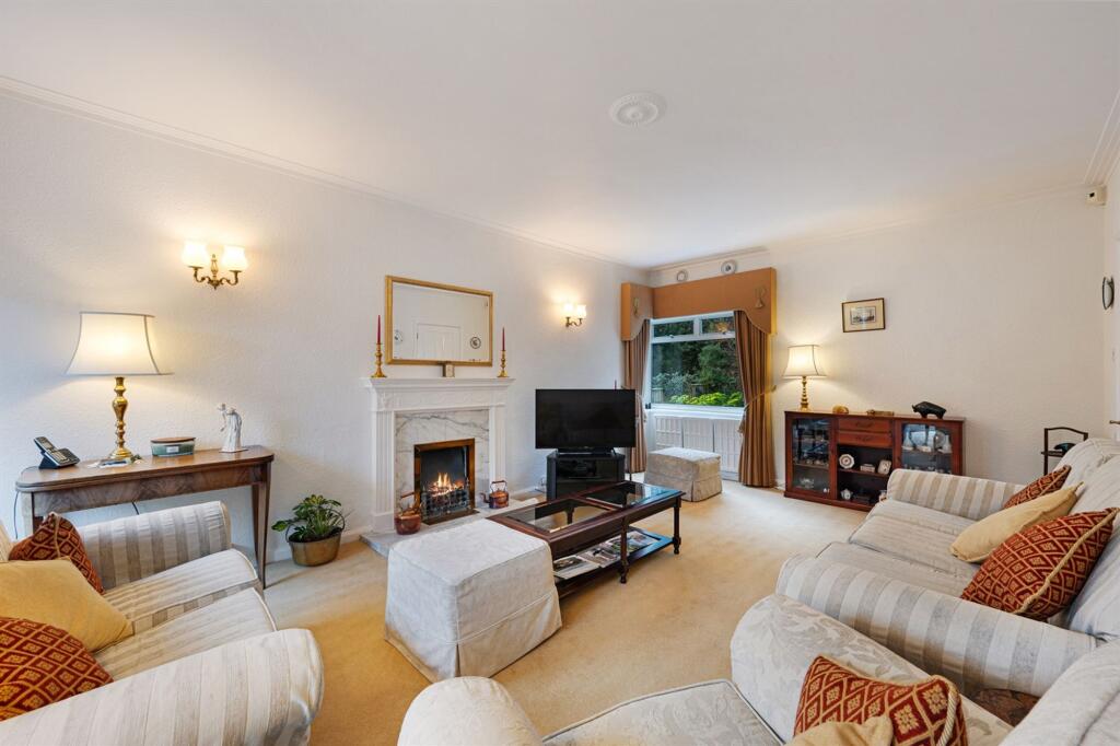 Holly Road South, Wilmslow, SK9 photo 4