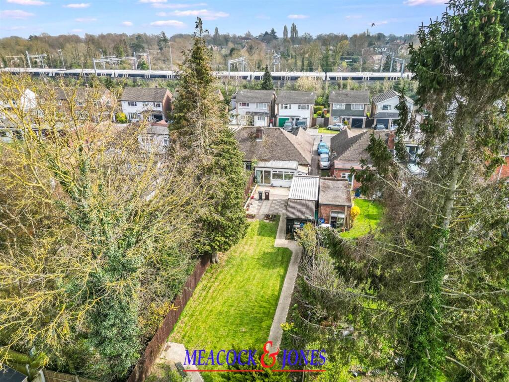 House in Brentwood, Essex - View 2