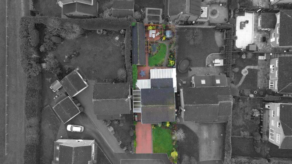 Roberts Way, Sandal, Wakefield, West Yorkshire, WF2 photo 2