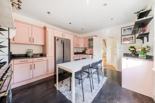 Western Elms Avenue, Reading - View 2