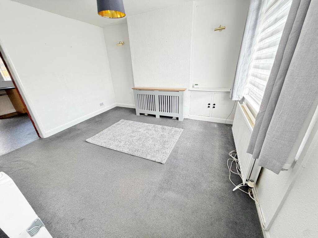 House in Ellesmere Port, Whitby - View 2