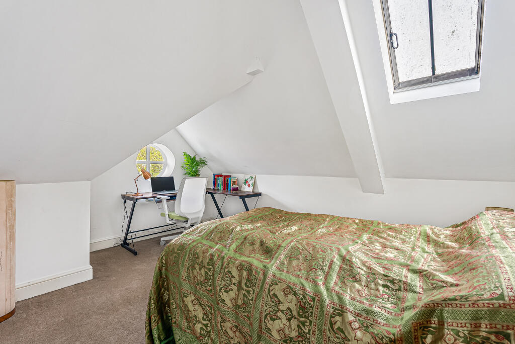 Additional image 19 of Lemsford Road, St Albans, AL1