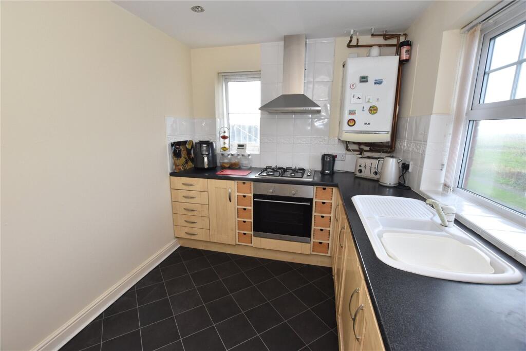 Apartment in Moreton, Liverpool City Region - View 3