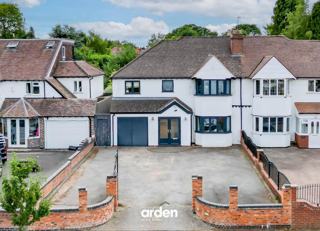 Main image of property: Warwick Road, Solihull, B91