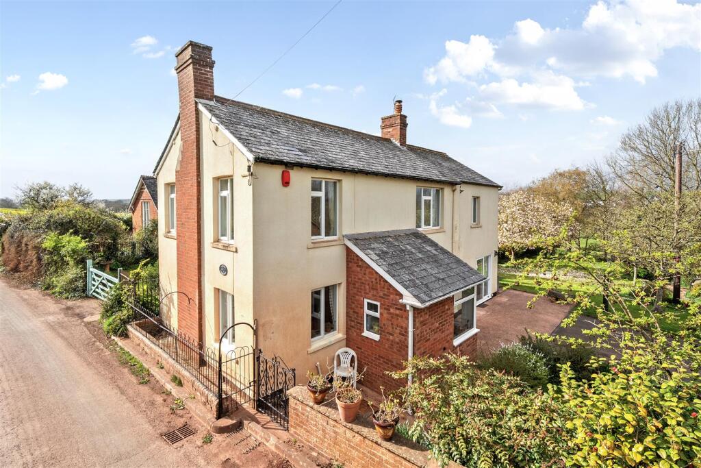 Main image of property: Hookway, Crediton