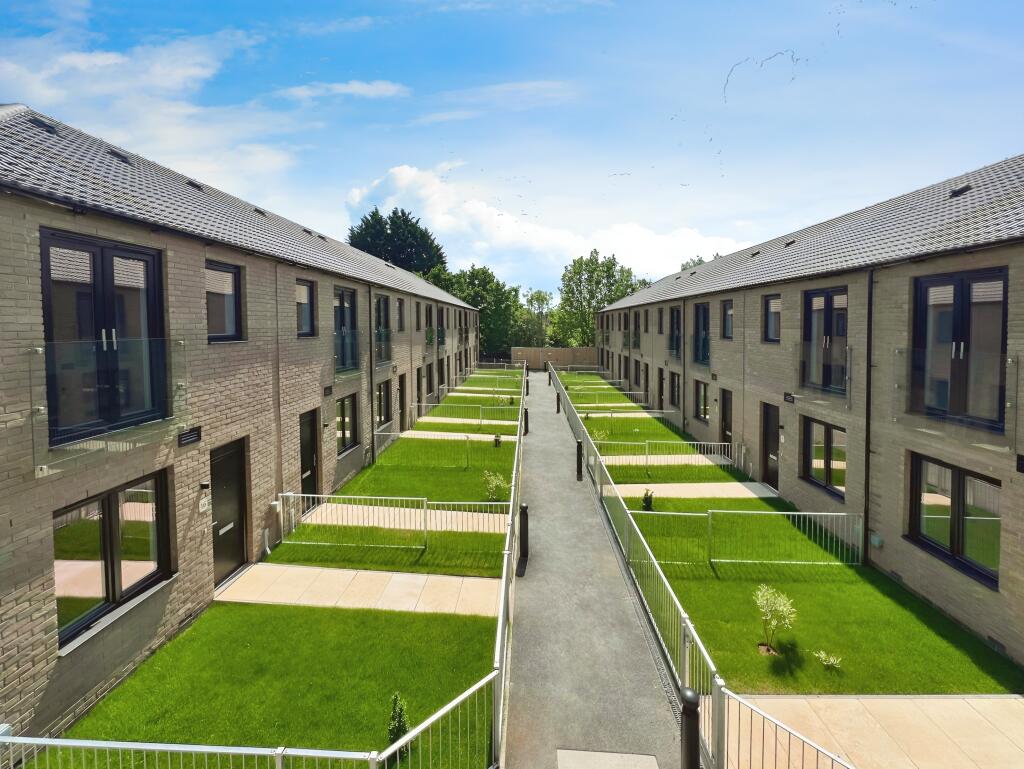 Main image of property: Luna, Fifth Avenue, York, YO31