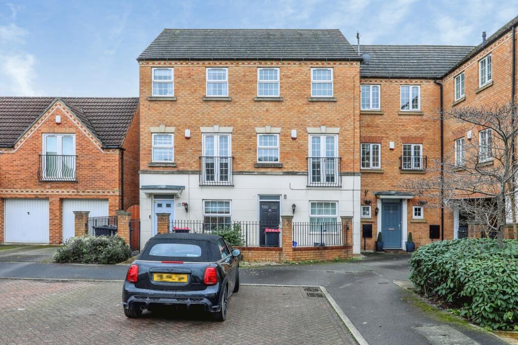 Main image of property: Carson Avenue, Dinnington, Sheffield, South Yorkshire, S25