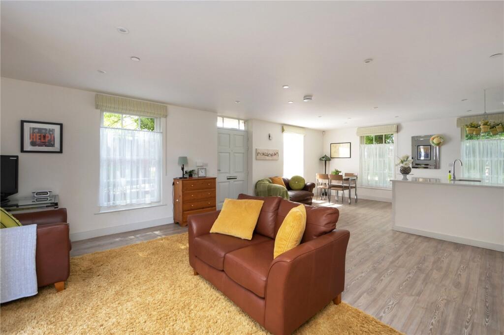 Old Ruttington Lane, Canterbury, Kent, CT1 - More