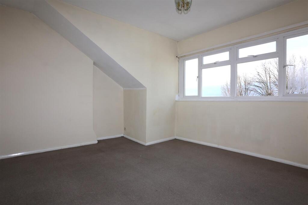 Apartment in Hove, Aldrington - View 4