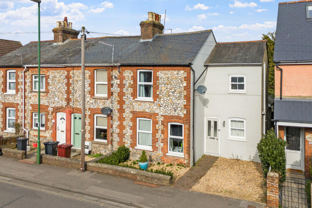 Main image of property: Kingsham Avenue, Chichester, PO19