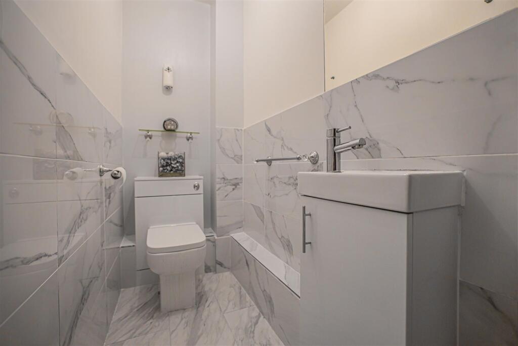 Elmwood Grove, Hemel Hempstead, HP3 – další