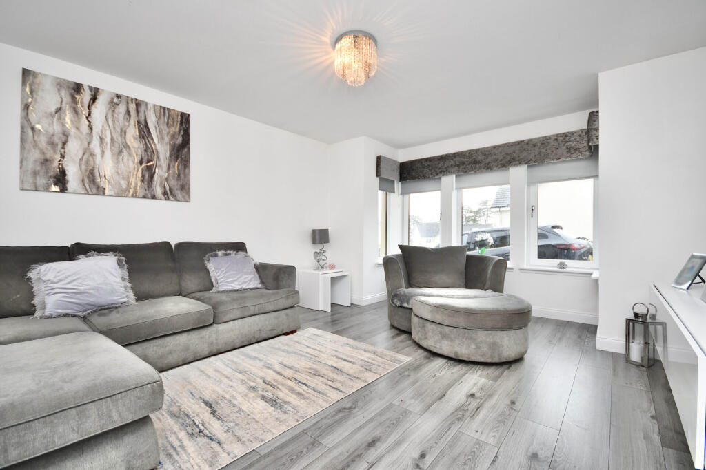 24 Eric Ross Way, Cumnock, KA18 1FH photo 2