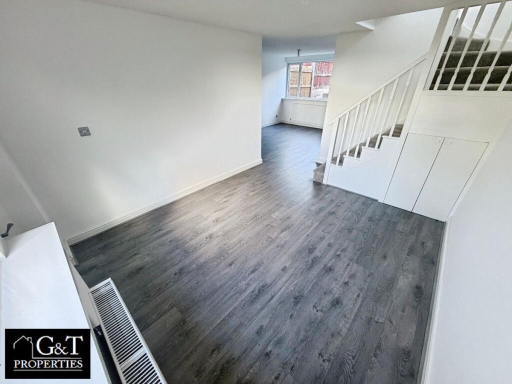 House in Dudley - View 2