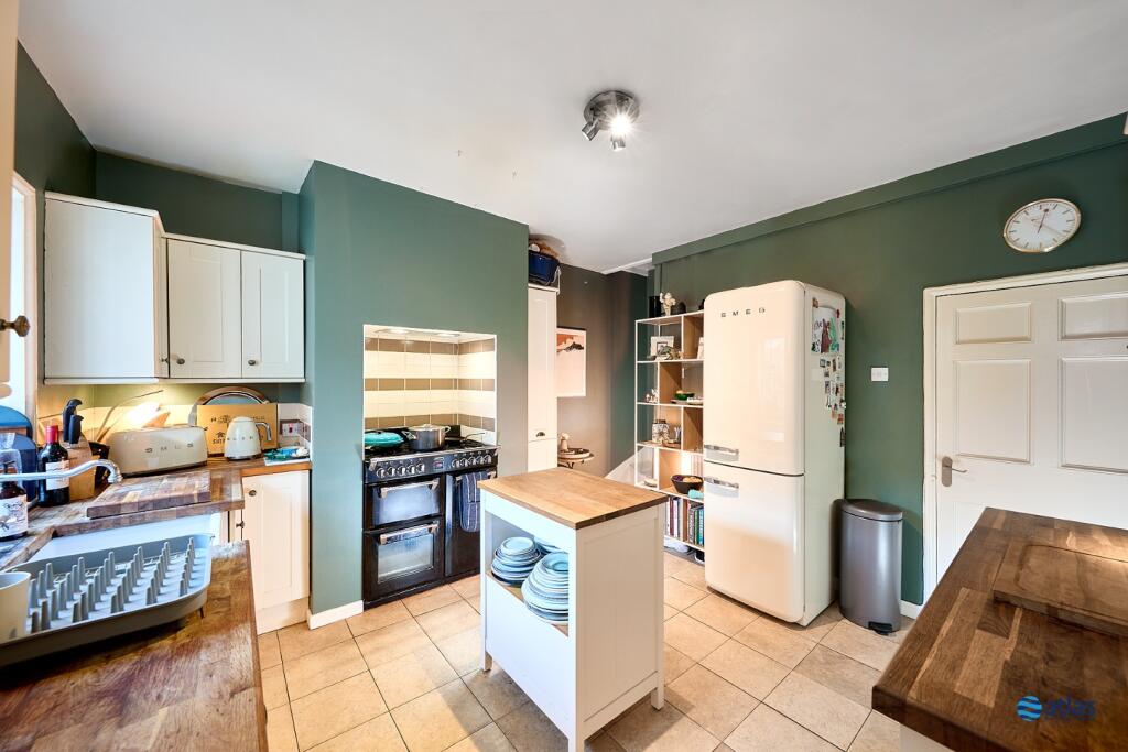 Church Road, Woolton, L25 photo 3