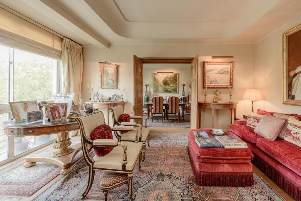 5-bed flat on Kingston House North, Prince's Gate, London, SW7, £4,850,000