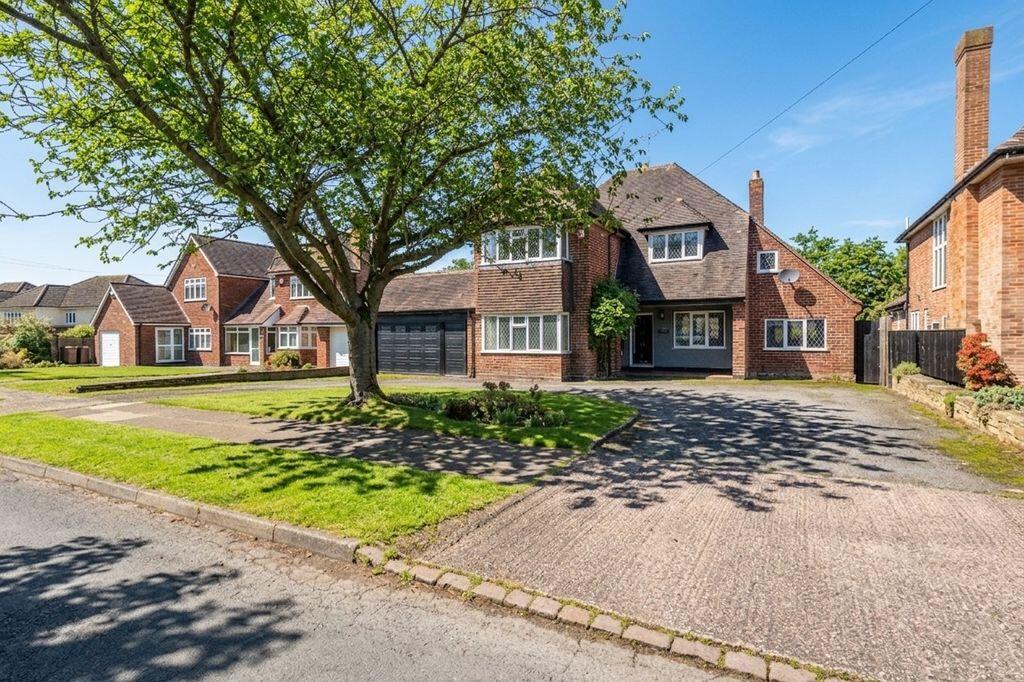 Main image of property: Queens Road, Walsall, WS5 3NF