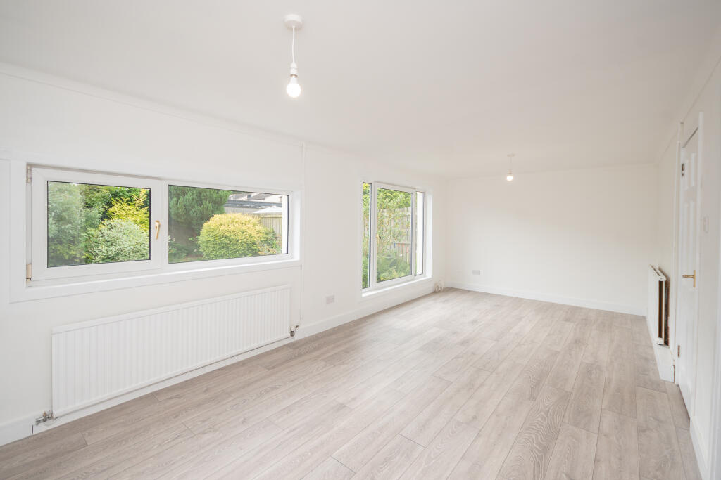 House in Cumbernauld, North Lanarkshire - View 2