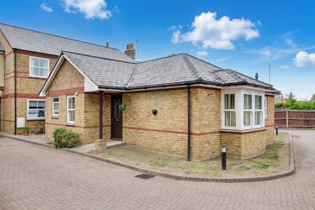 Main image of property: St. Neots Road, Eaton Ford, PE19
