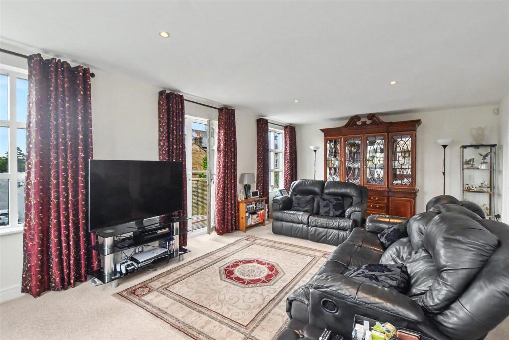 Apartment in Leeds, Tranmere Park - View 2