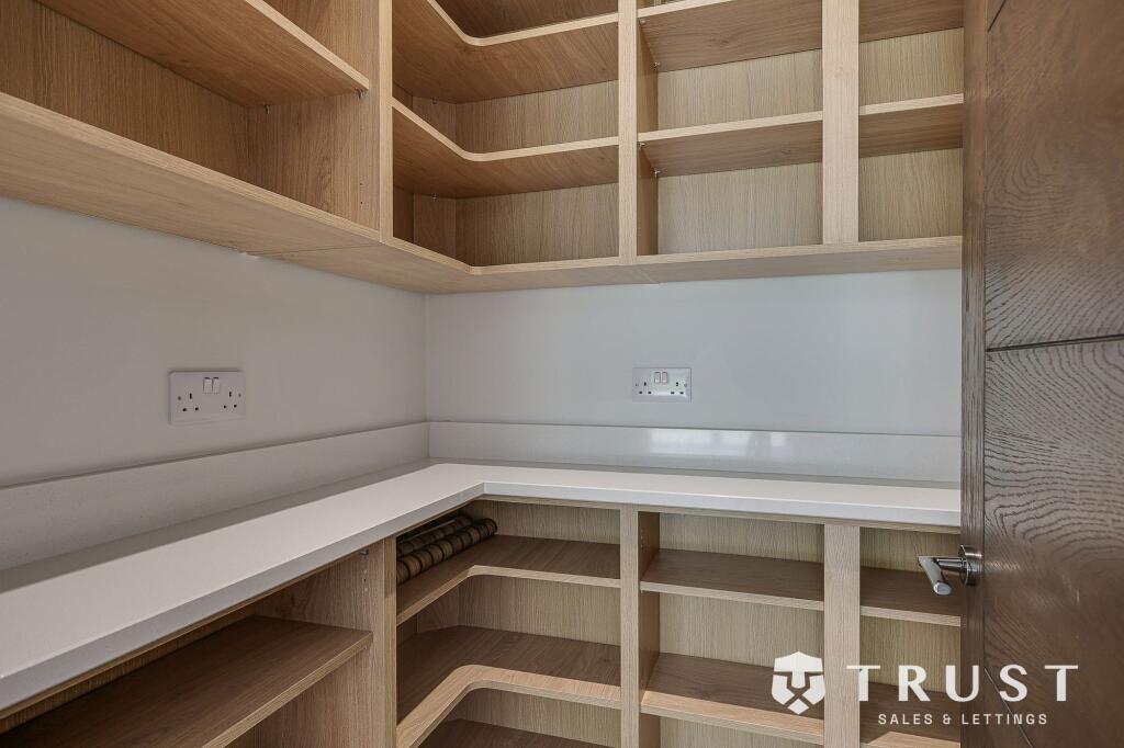 Additional image 14 of West Lane, Gomersal, BD19