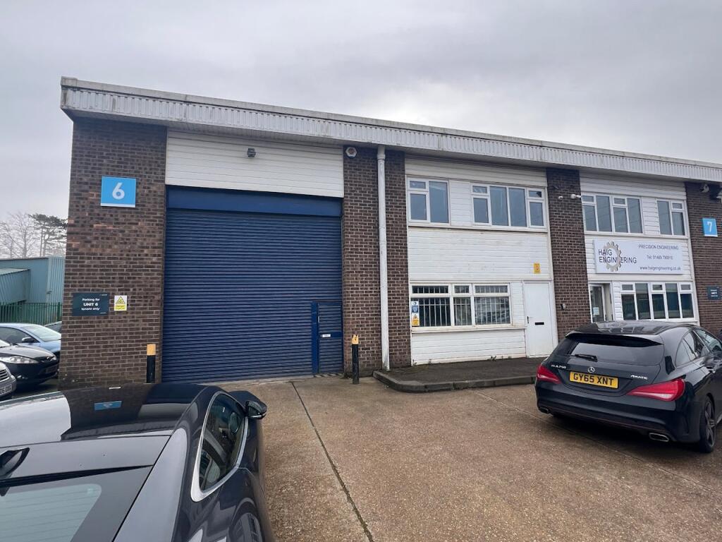 Main image of property: 6 Bottings Industrial Estate, Hillsons Road, Southampton, SO30 2DY