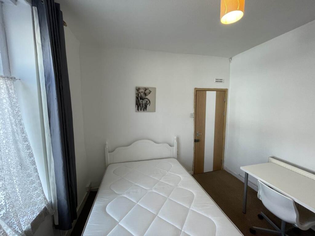 House in Cardiff - More