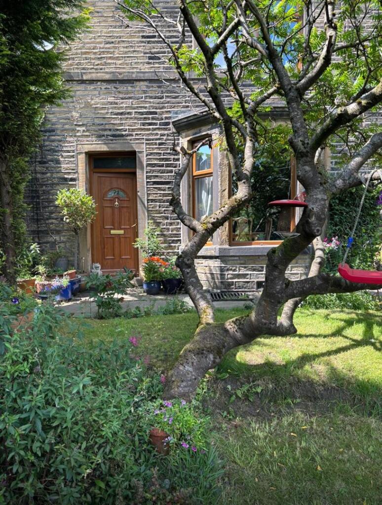 Additional image 25 of Hollybank, Catherine Slack, Queensbury