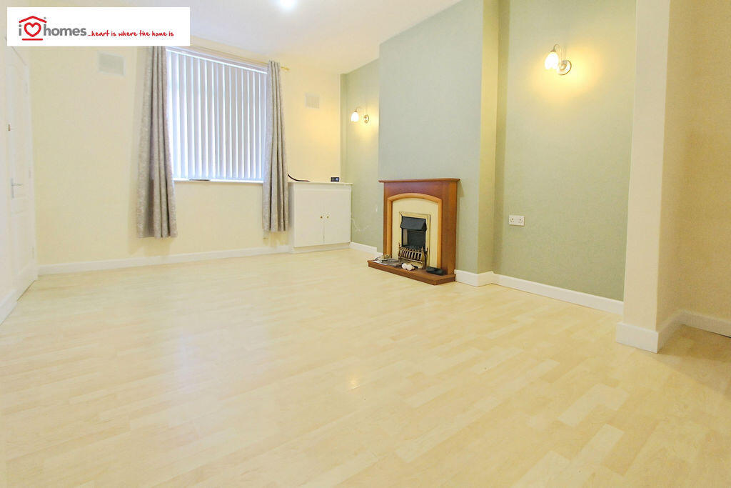 Apartment in Wolverhampton - View 4
