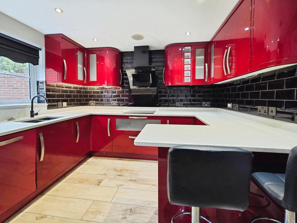 House in Braintree, Witham - View 2