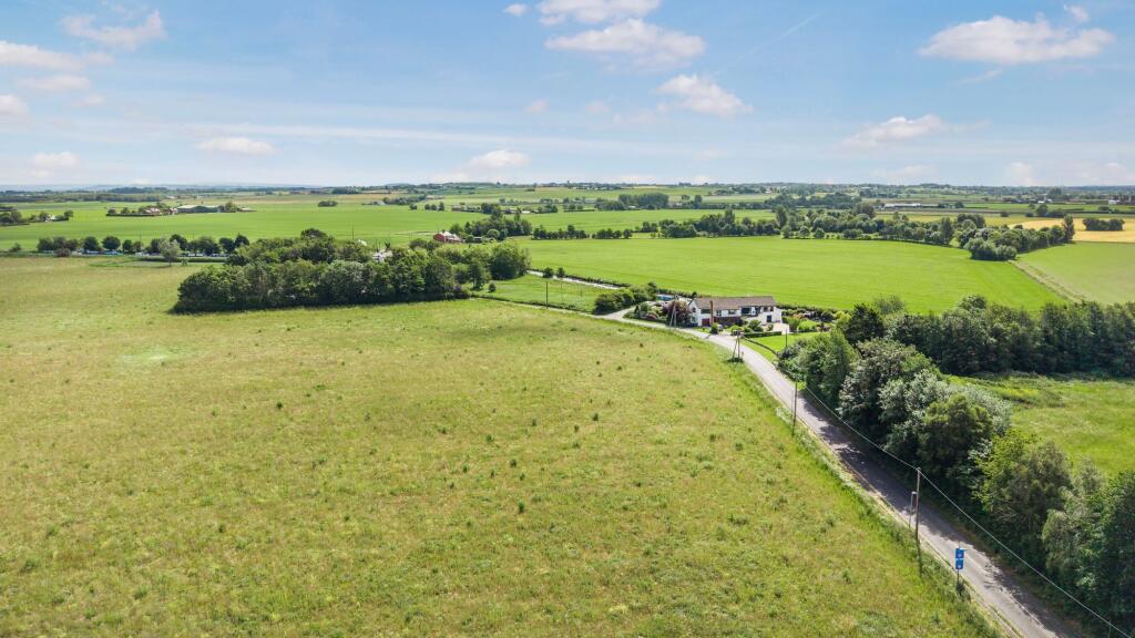 Plumb Court, Downholland, L39 photo 4