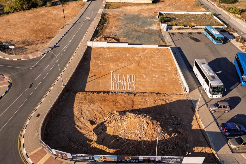 Main image of property: Deryneia