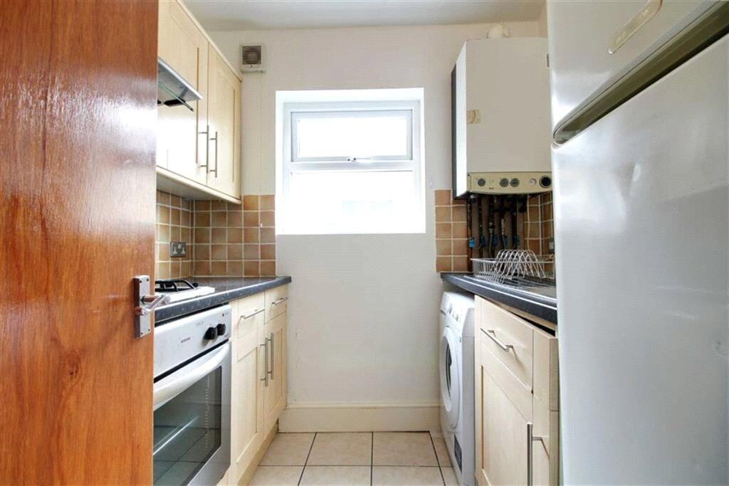 Apartment in London - View 5