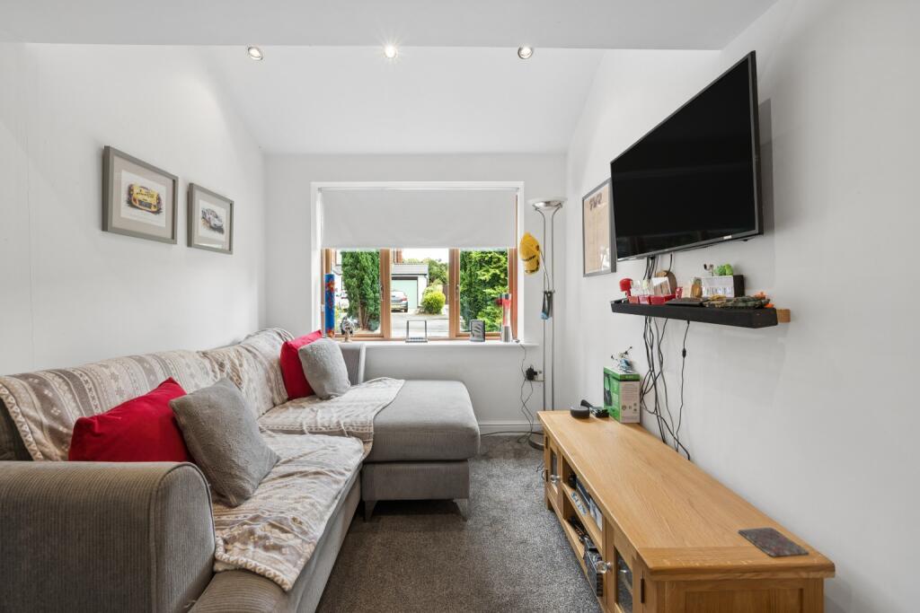 House in Croft, Warrington - View 5