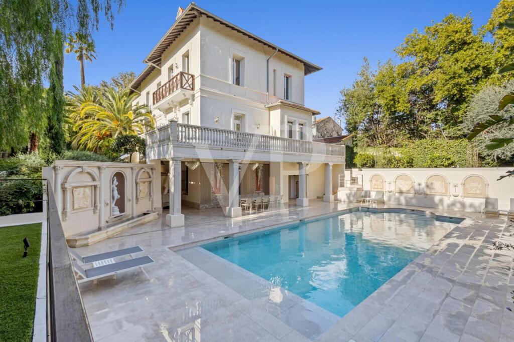 Main image of property: Provence-Alps-Cote d`Azur, Alpes-Maritimes, Cannes