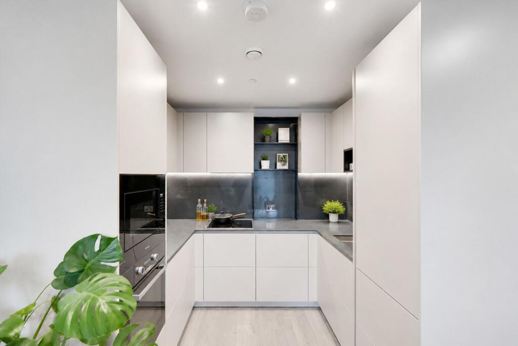 Apartment in London - View 5