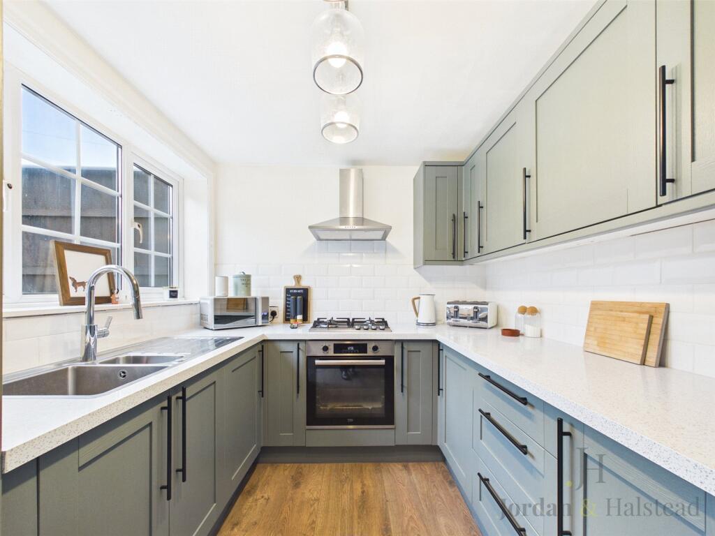 Homeway, Helsby, Frodsham, Cheshire, WA6 photo 4