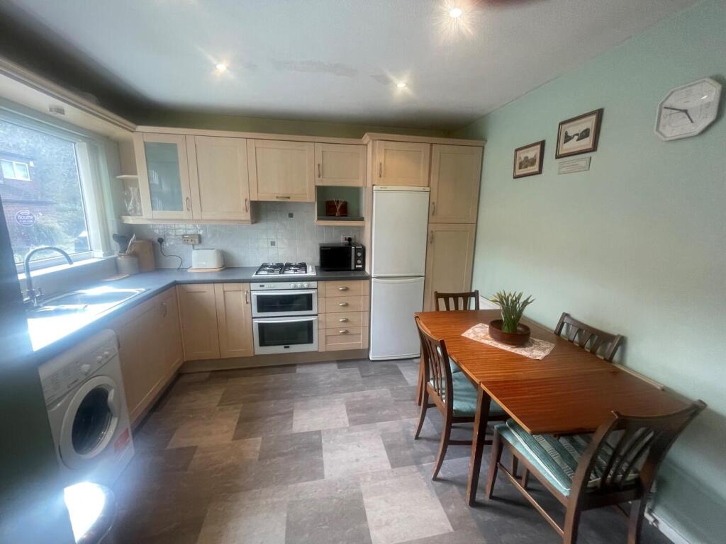 House in Guildford - View 4