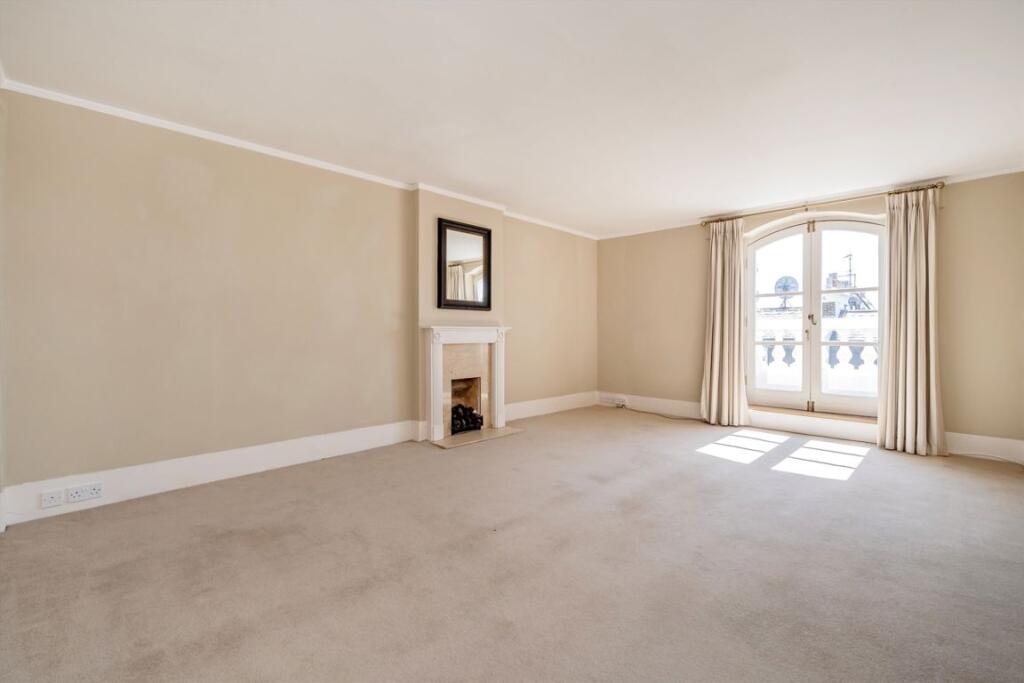 Apartment in London - View 2
