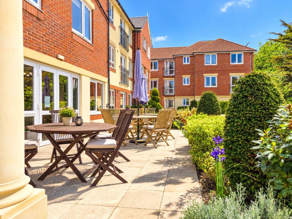 Apartment in Bournemouth - View 4