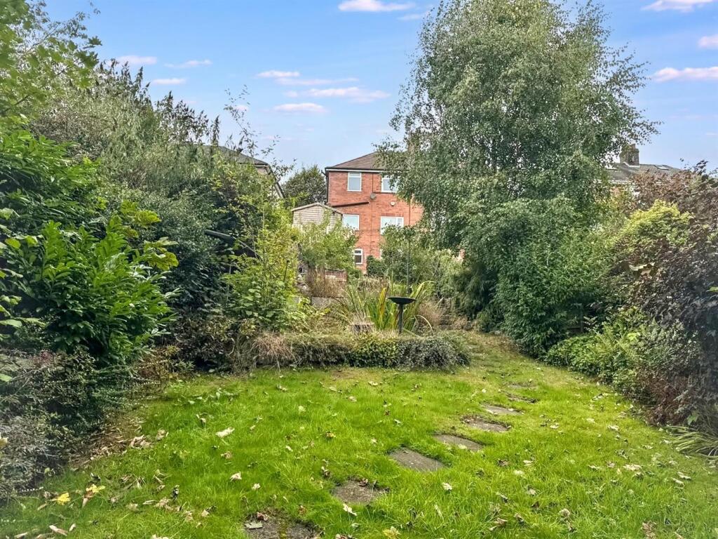 House in Stoke-on-Trent - View 4